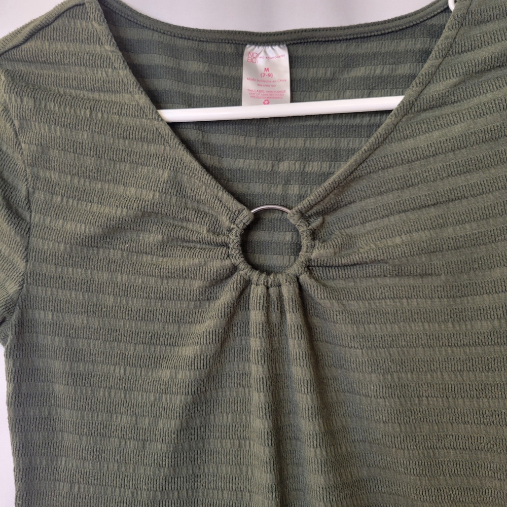 Set Of 2 Tops - Olive Green And White Ribbed Women's Top - Picture 2 of 4